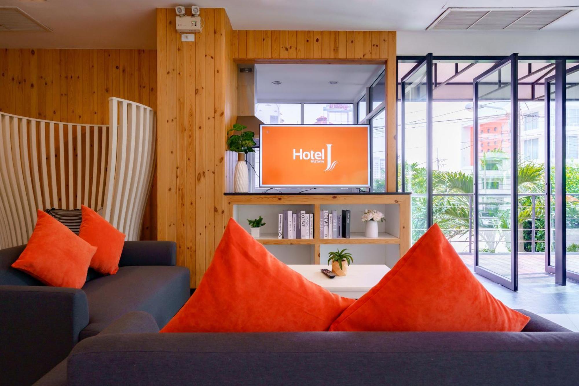 J Inspired Hotel Pattaya Ngoại thất bức ảnh